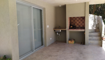 WhatsApp Image 2025-10-16 at 16.23.37 2.jpeg